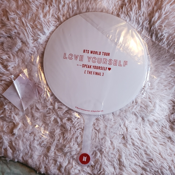 BTS PICKET - Picture 2 of 2